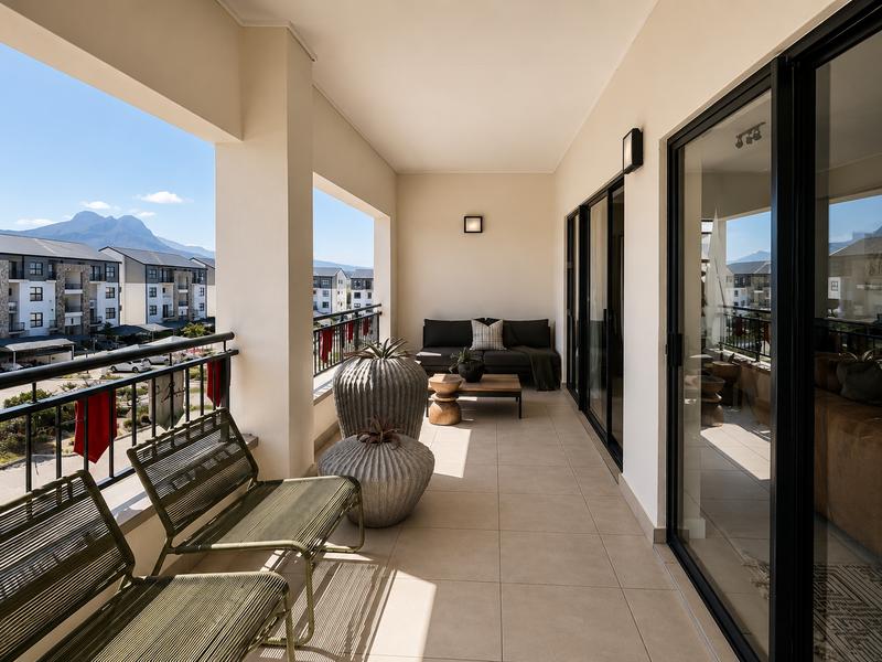 2 Bedroom Property for Sale in The Huntsman Western Cape